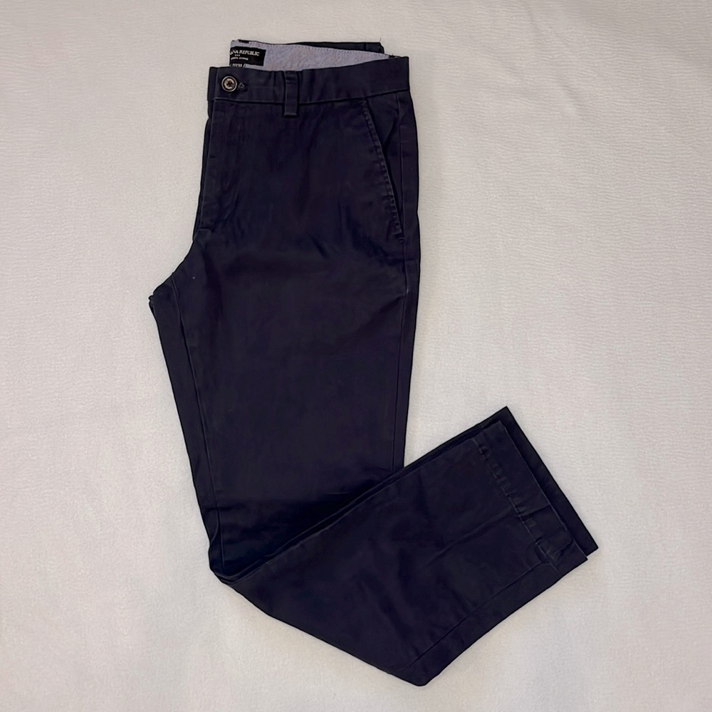 Banana Republic Mens Aiden Chinos, Straight Leg, Navy Blue, size 31x30